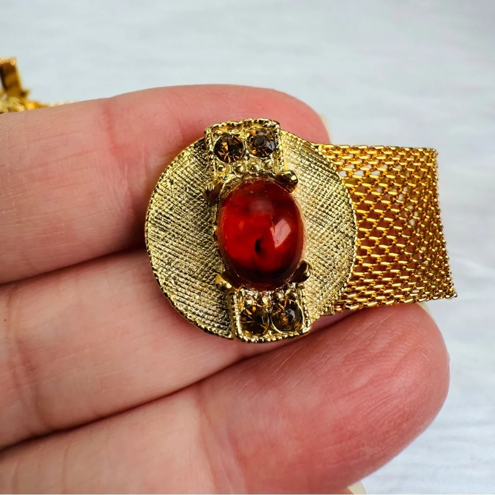 Vintage Goldtone and Red Mesh Mid Century Cuff Links